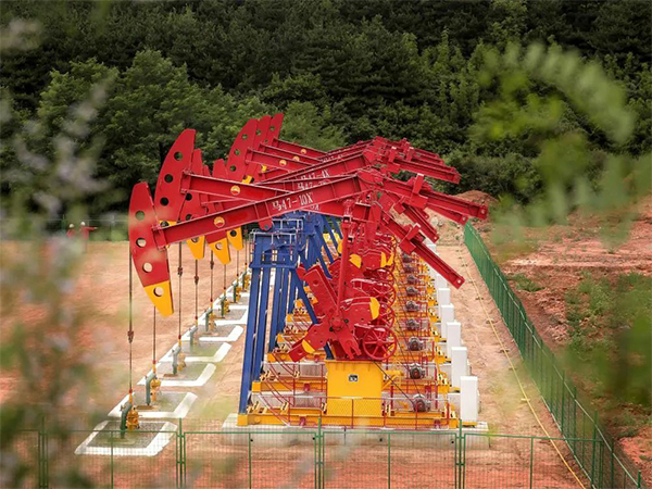 Efficient Production Enhancement of Coalbed Methane in Huabei Oilfield(圖1) Efficient Production Enhancement of Coalbed Methane in Huabei Oilfield(圖1)