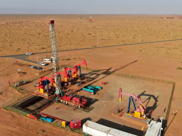 Breakthrough in production profile logging at Bayan Oilfield, North China Oilfield(圖(tú)1) Breakthrough in production profile logging at Bayan Oilfield, North China Oilfield(圖1)